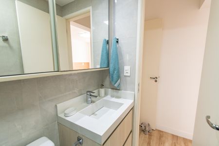 Apartamento à venda com 57m², 2 quartos e 1 vagaBanheiro da suíte
