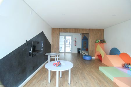 Apartamento à venda com 38m², 2 quartos e sem vagaÁrea comum