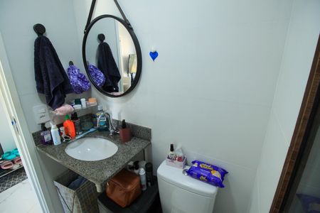 Apartamento à venda com 38m², 2 quartos e sem vagaBanheiro