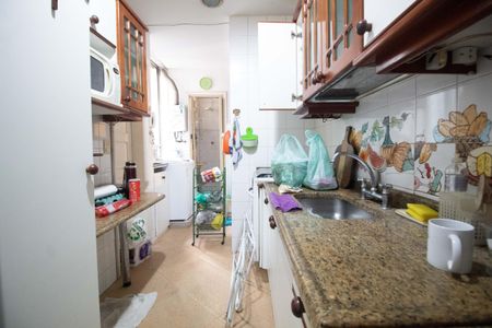 Apartamento à venda com 80m², 3 quartos e 1 vagaCozinha