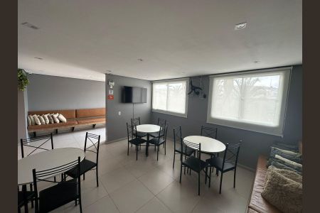 Apartamento para alugar com 38m², 2 quartos e sem vaga