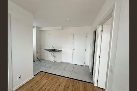 Apartamento para alugar com 38m², 2 quartos e sem vaga Apartamento para alugar com 38m², 2 quartos e sem vagaSala