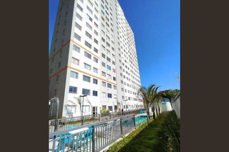 Apartamento para alugar com 38m², 2 quartos e sem vaga Apartamento para alugar com 38m², 2 quartos e sem vagaFachada