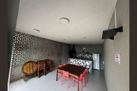 Apartamento para alugar com 38m², 2 quartos e sem vaga Apartamento para alugar com 38m², 2 quartos e sem vagaÁrea externa
