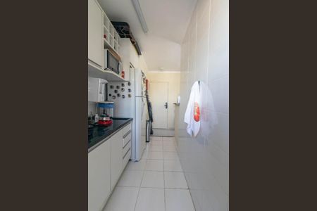 Apartamento para alugar com 133m², 3 quartos e 2 vagas Apartamento para alugar com 133m², 3 quartos e 2 vagasCozinha e Área de Serviço