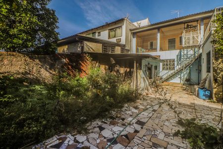 Casa para alugar com 300m², 4 quartos e 3 vagasPátio