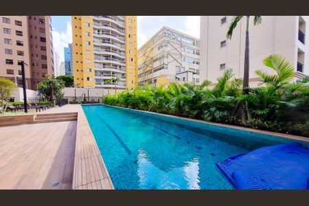 Apartamento à venda com 100m², 2 quartos e 1 vaga Apartamento à venda com 100m², 2 quartos e 1 vagaÁrea comum - Piscina