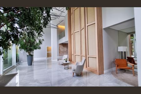 Apartamento à venda com 100m², 2 quartos e 1 vaga Apartamento à venda com 100m², 2 quartos e 1 vagaÁrea comum - Hall social