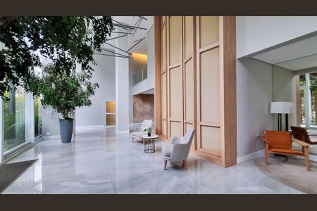 Apartamento à venda com 100m², 2 quartos e 1 vaga Apartamento à venda com 100m², 2 quartos e 1 vagaÁrea comum - Hall social