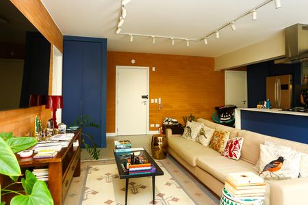 Apartamento à venda com 100m², 2 quartos e 1 vaga Apartamento à venda com 100m², 2 quartos e 1 vagaSala