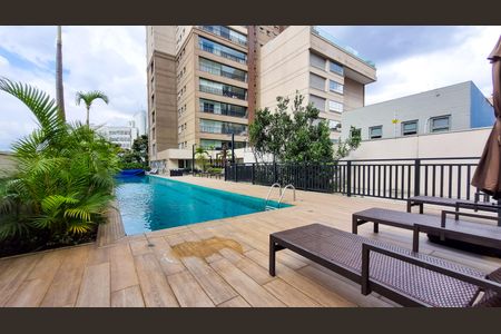 Apartamento à venda com 100m², 2 quartos e 1 vaga Apartamento à venda com 100m², 2 quartos e 1 vagaÁrea comum - Piscina