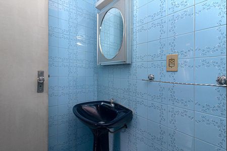 Casa à venda com 321m², 3 quartos e 6 vagasLavabo