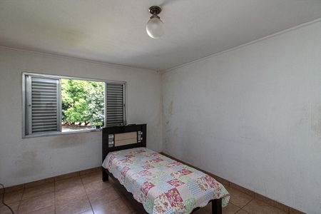 Casa à venda com 321m², 3 quartos e 6 vagasQuanto 2