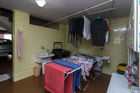 Casa à venda com 321m², 3 quartos e 6 vagasÁrea de Serviço