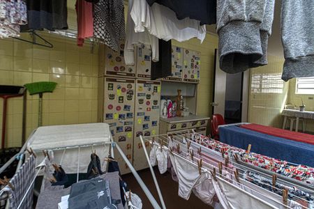 Casa à venda com 321m², 3 quartos e 6 vagasÁrea de Serviço