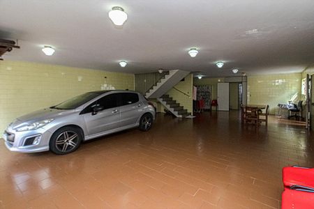 Casa à venda com 321m², 3 quartos e 6 vagasGaragem