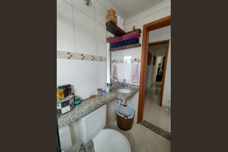 Apartamento à venda com 2 quartos, 58m² em Vila Curuçá, Santo André