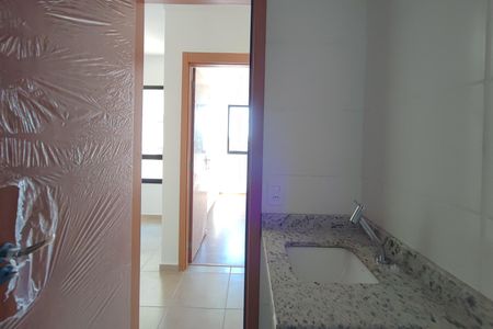 Apartamento à venda com 47m², 2 quartos e 1 vaga Apartamento à venda com 47m², 2 quartos e 1 vagaBanheiro