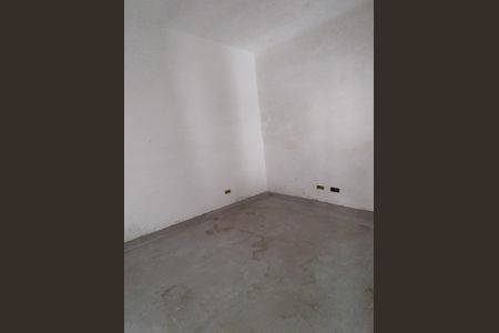 Apartamento à venda com 2 quartos, 34m² em Vila Antonieta, São Paulo