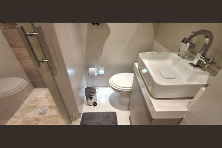 Apartamento à venda com 100m², 2 quartos e 2 vagas Apartamento à venda com 100m², 2 quartos e 2 vagasBanheiro Social