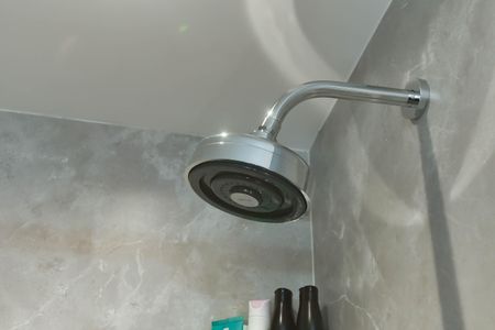 Apartamento à venda com 69m², 2 quartos e 1 vaga Apartamento à venda com 69m², 2 quartos e 1 vagaBanheiro da Suíte