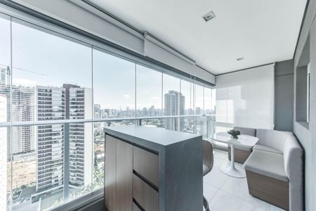 Apartamento à venda com 69m², 2 quartos e 1 vaga Apartamento à venda com 69m², 2 quartos e 1 vagaVaranda