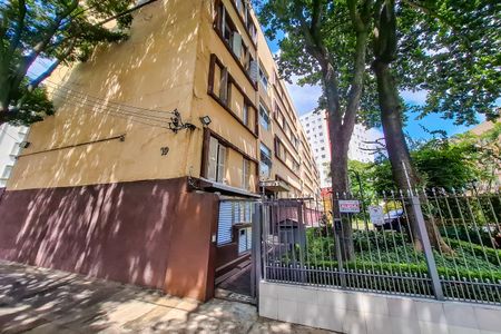 Apartamento para alugar com 60m², 2 quartos e 1 vaga Apartamento para alugar com 60m², 2 quartos e 1 vagaFachada