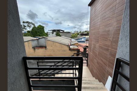 Casa para alugar com 80m², 3 quartos e sem vagaVaranda