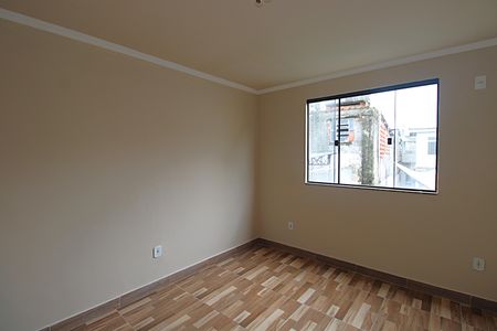 Casa para alugar com 80m², 3 quartos e sem vagaSuíte