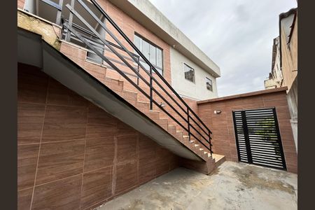 Casa para alugar com 80m², 3 quartos e sem vagaFachada