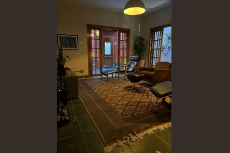 Casa à venda com 2 quartos, 105m² em Vila Clementino, São Paulo