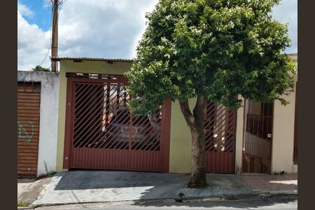 Casa à venda com 3 quartos, 192m² em Vila Nhocuné, São Paulo