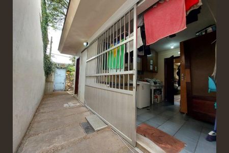 Casa à venda com 4 quartos, 400m² em Jardim Novo Mundo, São Paulo