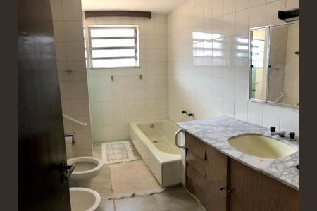 Casa à venda com 4 quartos, 400m² em Jardim Novo Mundo, São Paulo