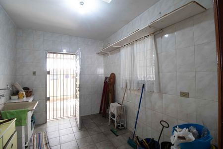 Casa à venda com 404m², 2 quartos e 2 vagasÁrea de serviço