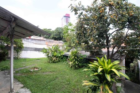 Casa à venda com 404m², 2 quartos e 2 vagasQuintal