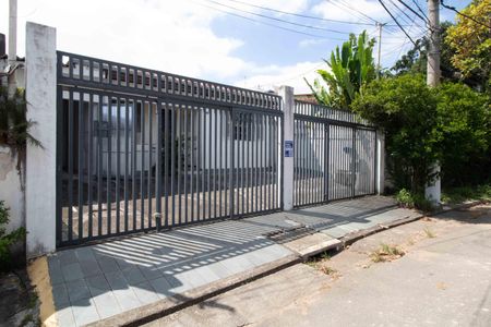 Casa à venda com 404m², 2 quartos e 2 vagasFachada