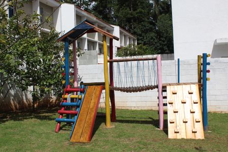 Casa de condomínio para alugar com 108m², 2 quartos e 1 vagaÁrea comum - Playground