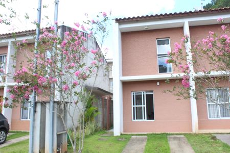 Casa de condomínio para alugar com 108m², 2 quartos e 1 vagaFachada