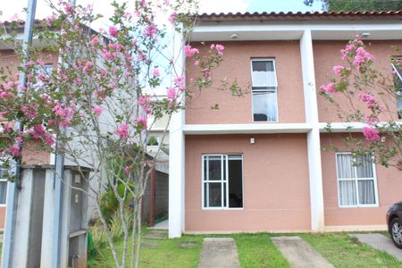 Casa de condomínio para alugar com 108m², 2 quartos e 1 vagaFachada