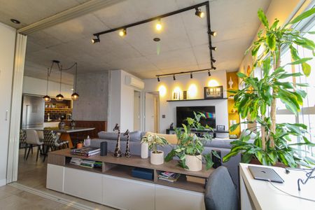 Apartamento à venda com 74m², 1 quarto e 2 vagasSala