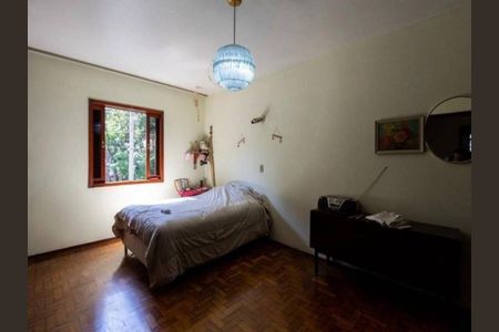 Casa à venda com 4 quartos, 264m² em Sumarezinho, São Paulo