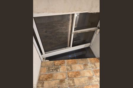 Casa de condomínio à venda com 90m², 2 quartos e 2 vagas