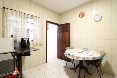 Casa à venda com 142m², 3 quartos e 3 vagasCopa