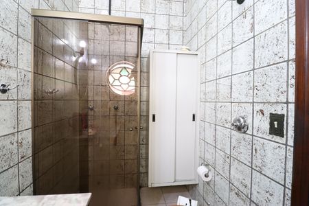 Casa à venda com 142m², 3 quartos e 3 vagasBanheiro da Suíte