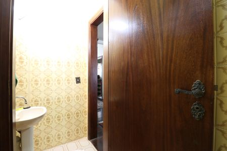 Casa à venda com 142m², 3 quartos e 3 vagasLavabo Sala