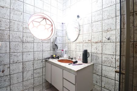 Casa à venda com 142m², 3 quartos e 3 vagasBanheiro da Suíte