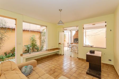 Casa à venda com 190m², 3 quartos e 2 vagasÁrea gourmet