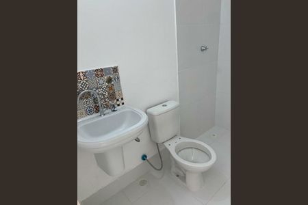 Casa à venda com 2 quartos, 207m² em Jardim Grimaldi, São Paulo