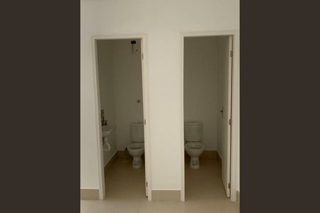 Casa à venda com 2 quartos, 207m² em Jardim Grimaldi, São Paulo